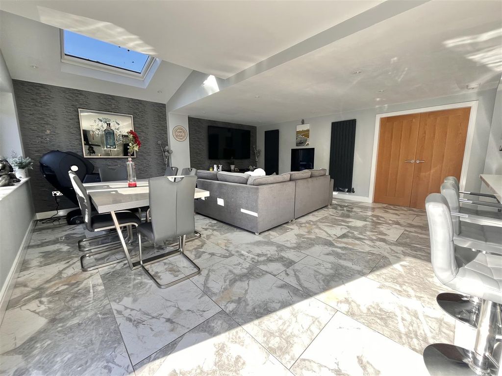 Additional image 4 of 4 bed link detached house for saleDevonshire Drive, Alderley Edge SK9