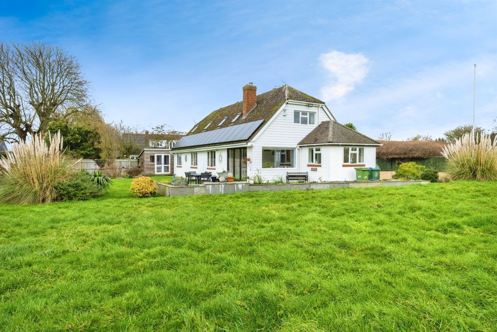 Additional image 31 of 4 bed detached house for saleBrook End, Weston Turville, Aylesbury HP22
