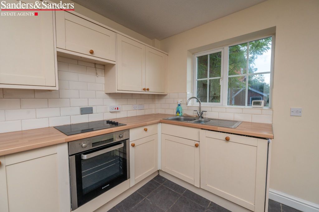 Additional image 10 of 2 bed terraced house for salePlover Close, Alcester B49