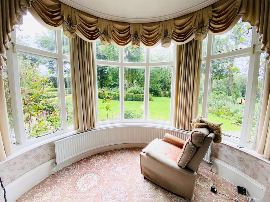 Additional image 28 of 4 bed country house for saleWesterhill House, Westerhill, Ashton-Under-Lyne OL7