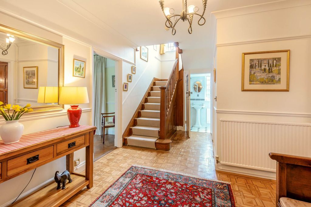 Additional image 5 of 6 bed detached house for saleNew Road, Weston Turville HP22