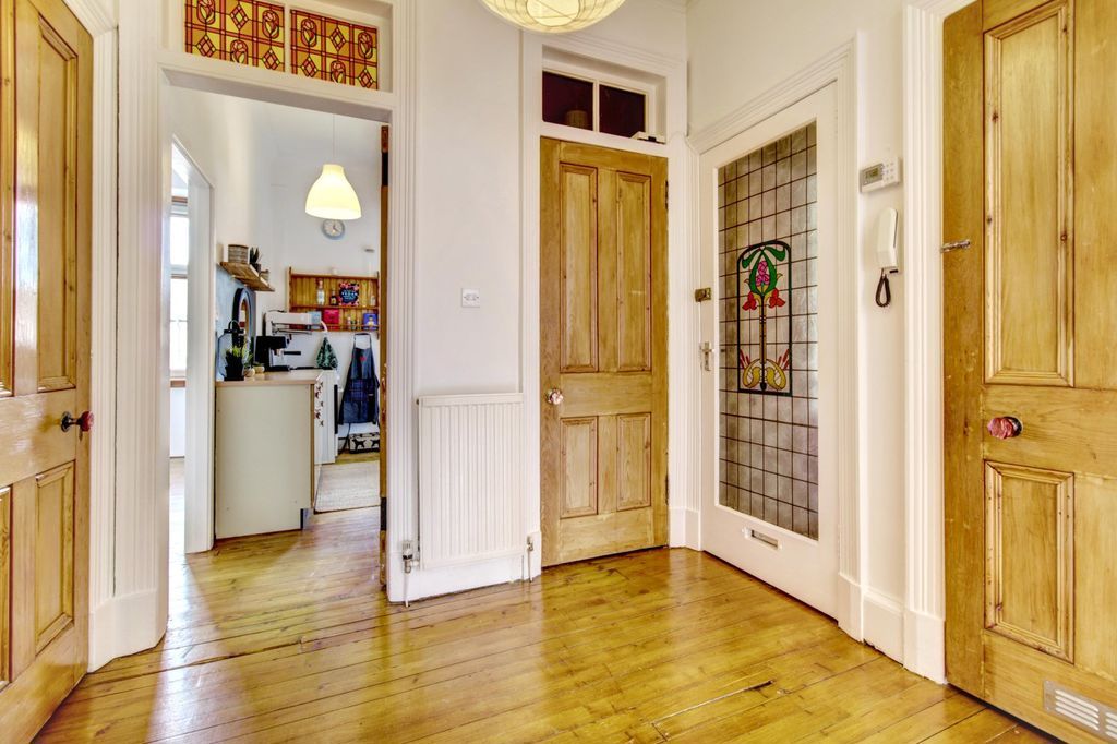 Additional image 2 of 2 bed flat for saleBonhill Road, Dumbarton G82