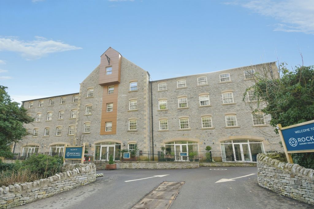 Additional image 14 of 2 bed flat for saleThe Dale, Stoney Middleton, Hope Valley S32
