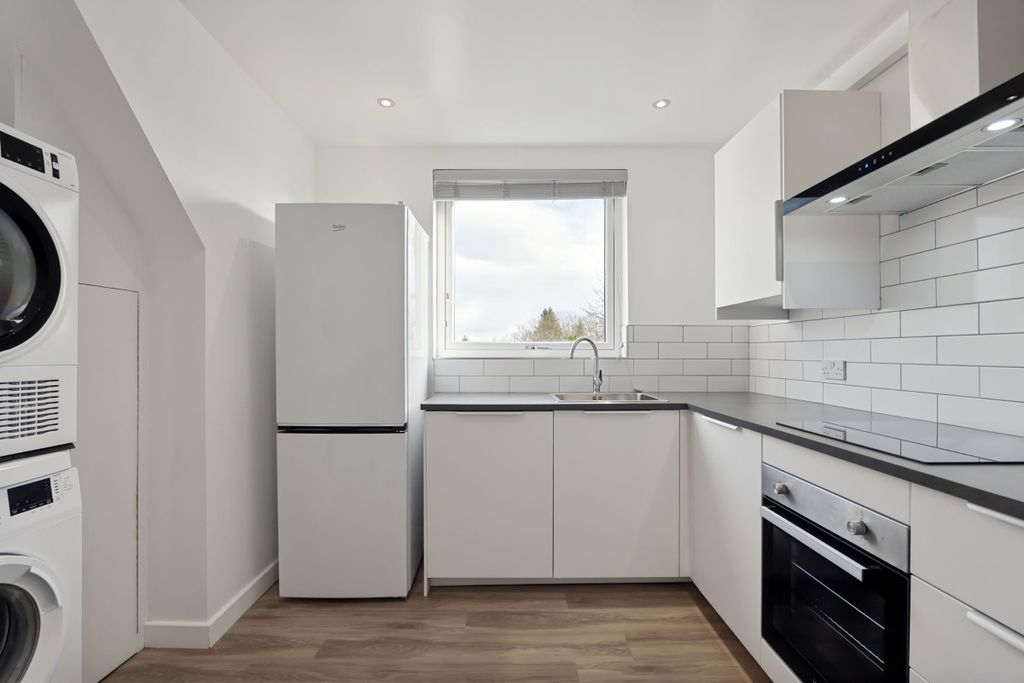 Additional image 9 of 3 bed flat for saleStirling Road, Drymen, Glasgow G63