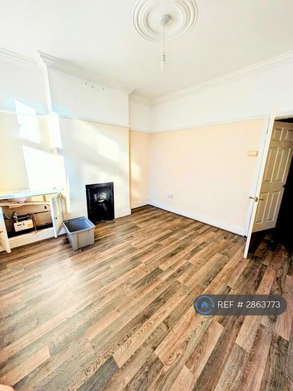 Clifton Road, Smethwick, B67 photo 3