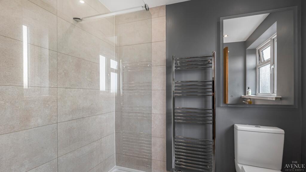 Additional image 27 of Gainsborough Drive, Tamworth, Staffordshire