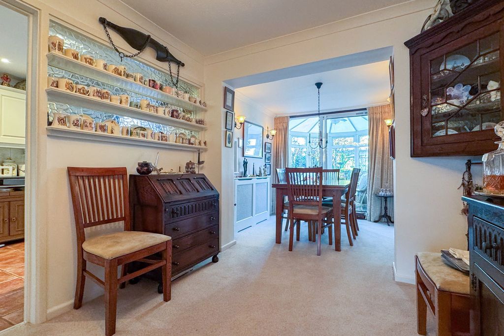Additional image 3 of 3 bed detached house for saleBeech Road, Alresford SO24
