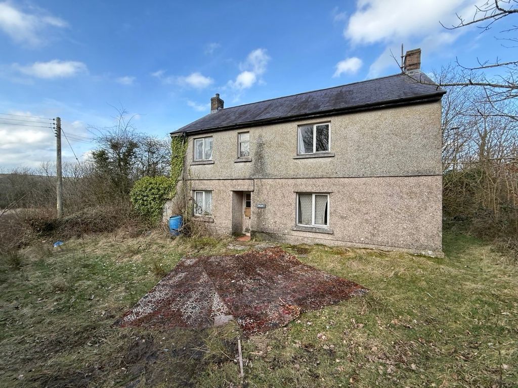 4 bed farm for saleMydroilyn, Near Aberaeron SA48
