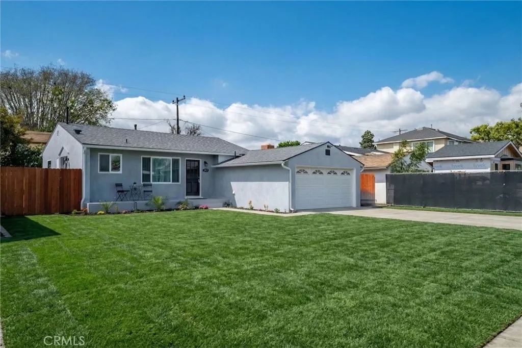 Additional image 2 of 3827 Lomina Ave, Long Beach, CA 90808