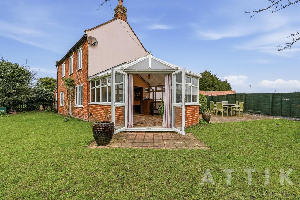 Additional image 29 of 5 bed equestrian for saleBarnaby Green, Wangford, Beccles NR34