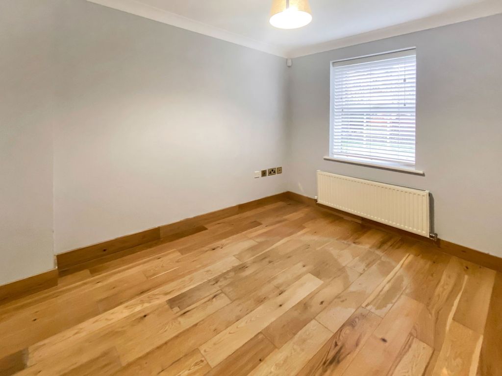 Additional image 8 of 5 bed detached house for saleAspen Drive, Ashford, Kent TN23