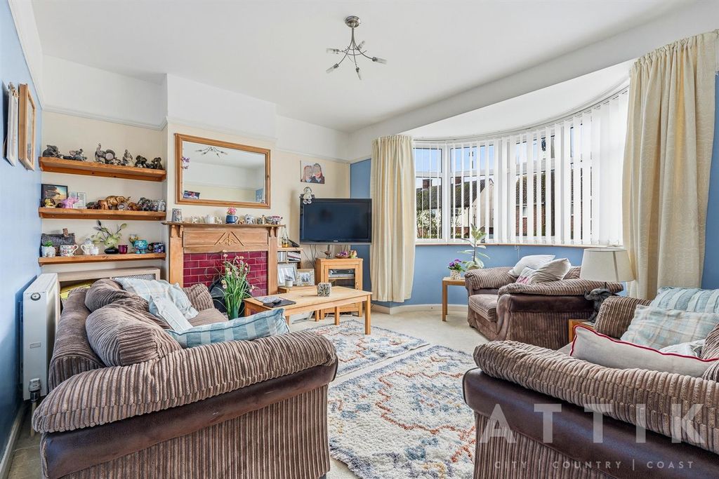 Additional image 9 of 3 bed semi-detached house for saleUpper Avenue, Halesworth IP19