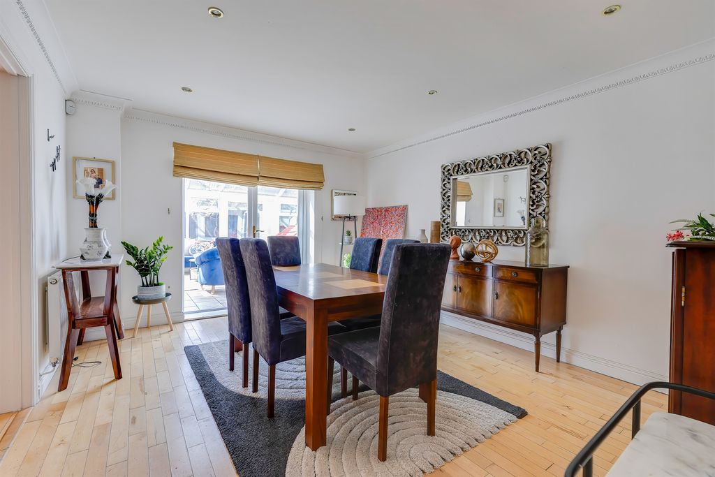 Additional image 7 of 5 bed detached house for saleSpring Meadow House, St. Fagans, Cardiff CF5
