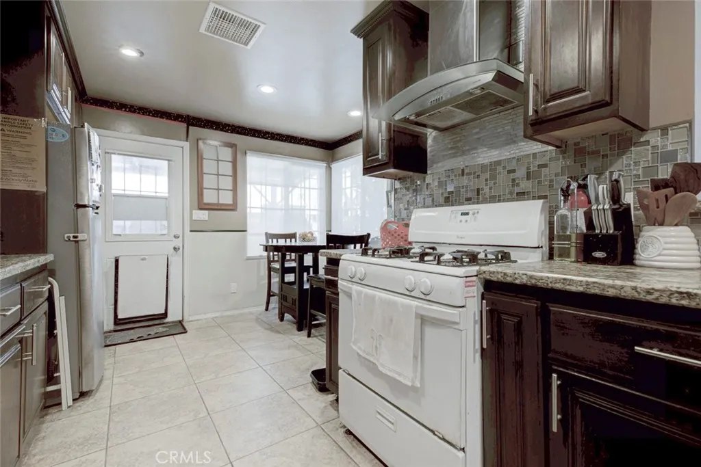 Additional image 57 of 1029 E Galatea St, Azusa, CA 91702