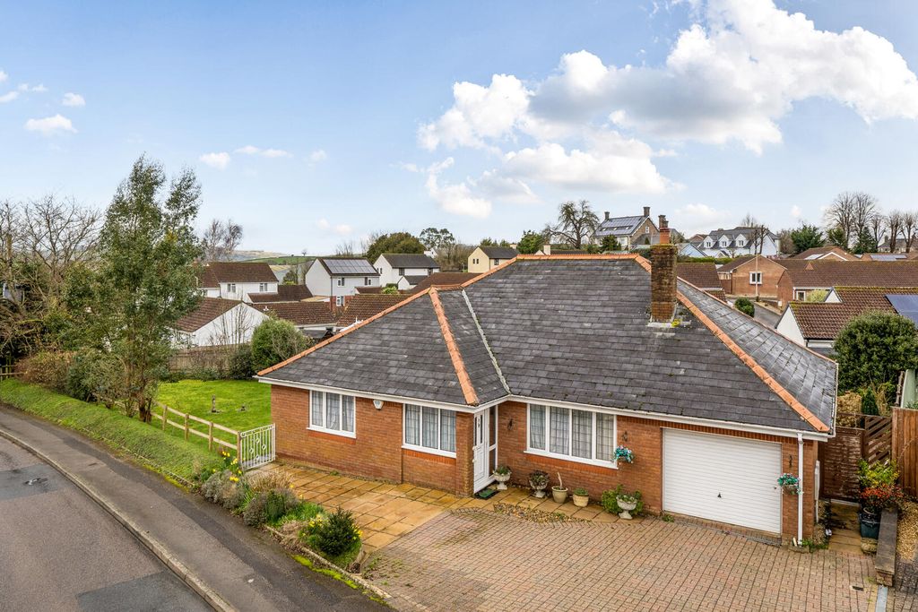 3 bed detached bungalow for saleWoodbury Lane, Axminster EX13