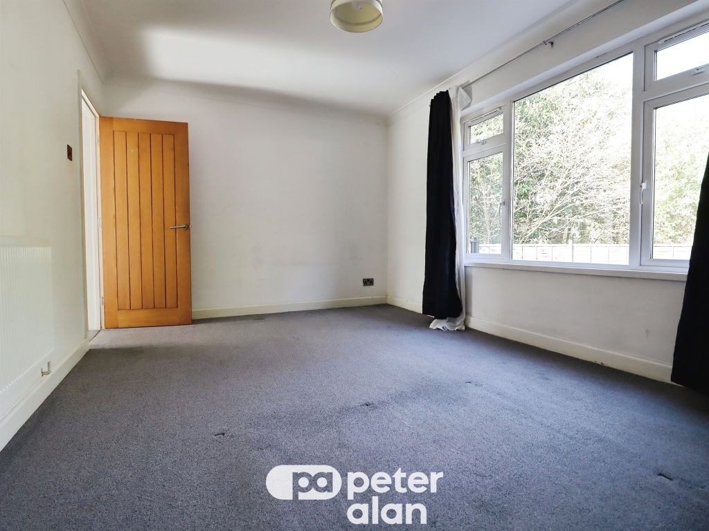 Additional image 5 of 2 bed flat for saleRhydypenau Road, Cyncoed, Cardiff CF23