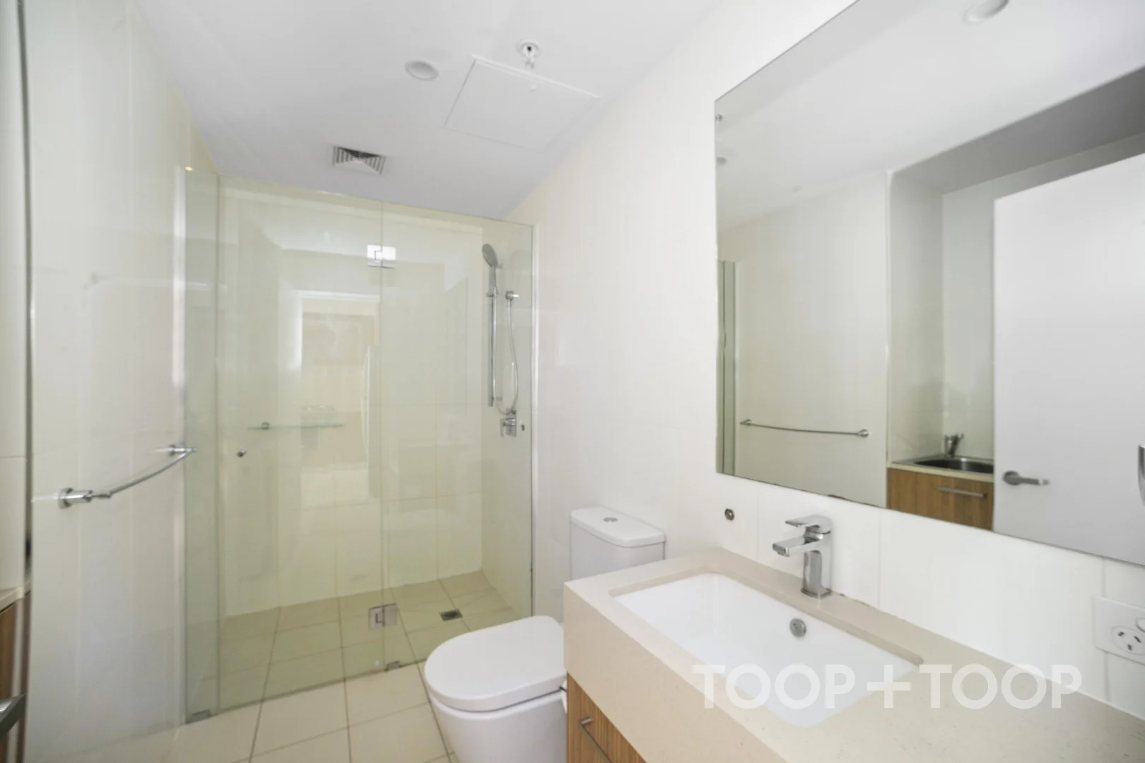Additional image 6 of 411/180 Morphett Street, Adelaide SA 5000