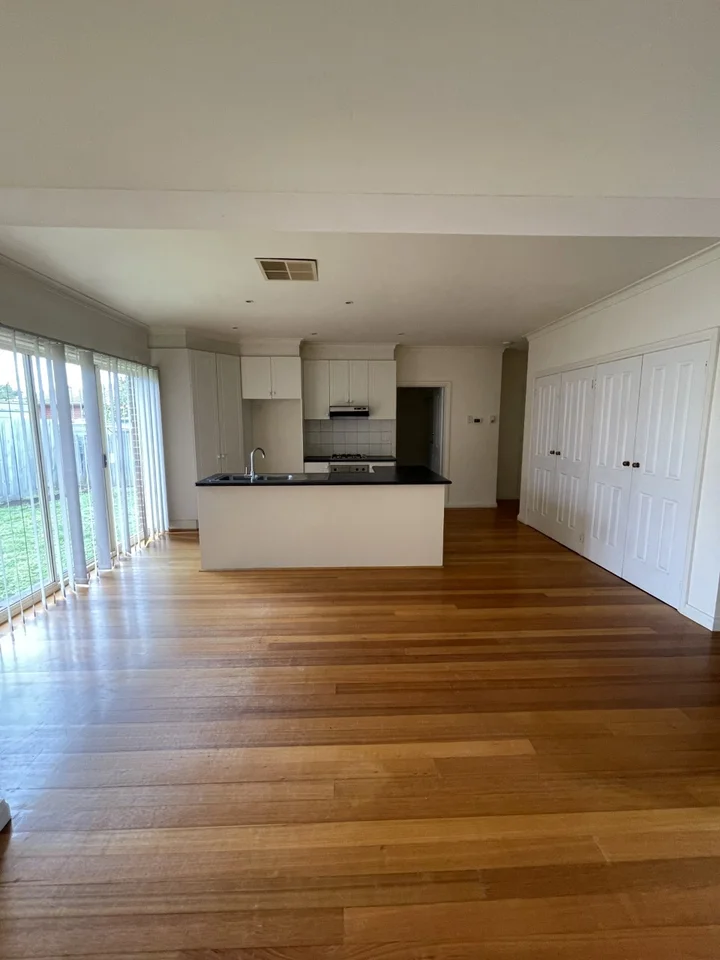 Additional image 5 of 2/33 Lanark Street, Clayton South VIC 3169
