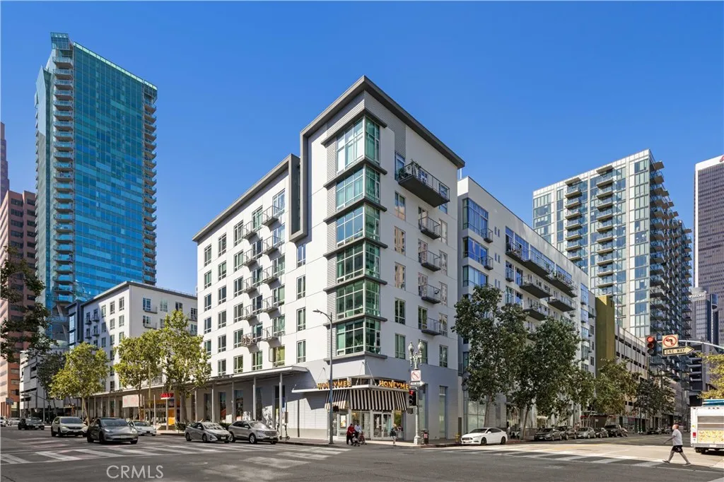 Additional image 45 of 645 W 9th St Unit 303, Los Angeles, CA 90015