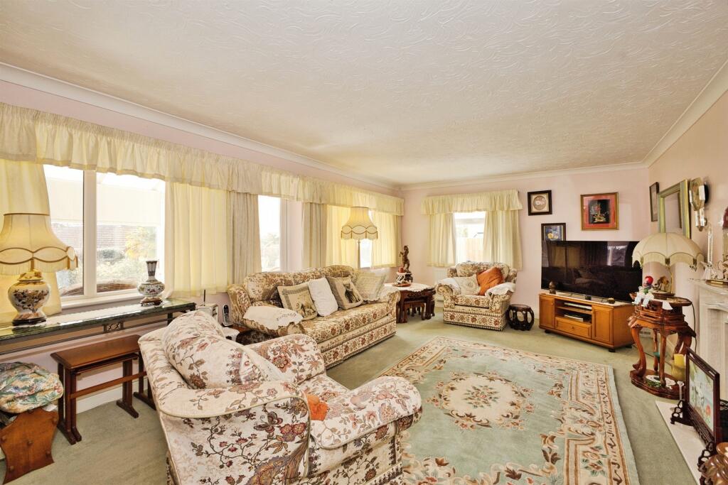 Additional image 3 of Beaconfield Road, YEOVIL
