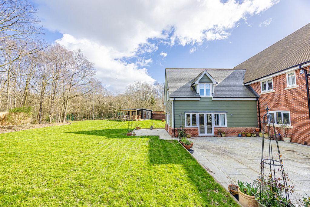 Additional image 43 of 4 bed detached house for saleThe Brackens, Benfleet SS7
