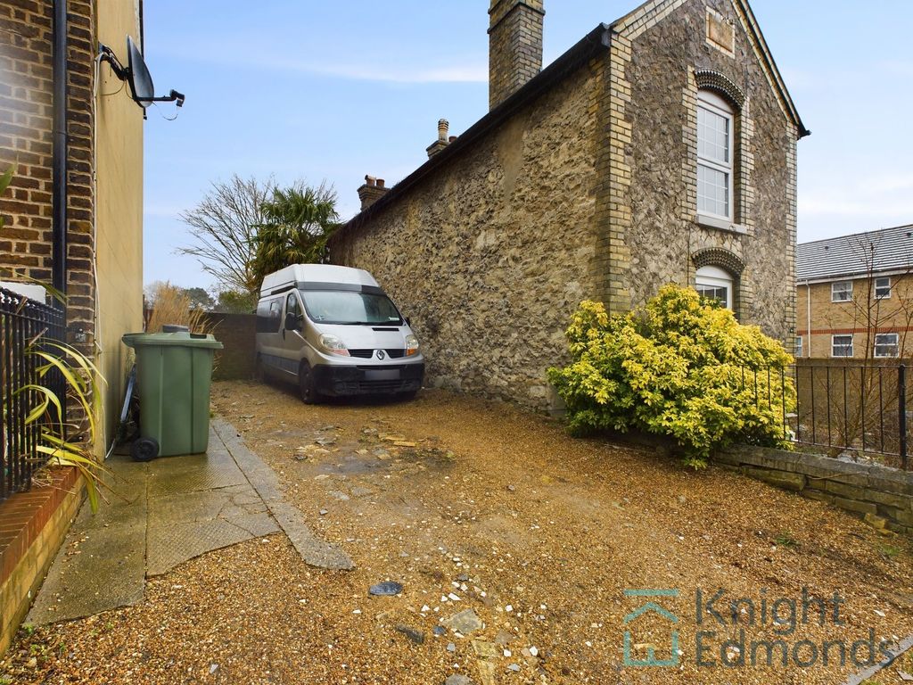 Additional image 2 of Land for saleCharlton Street, Maidstone ME16