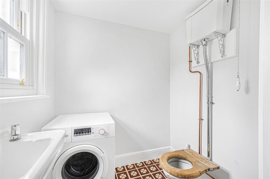 Additional image 8 of 3 bed flat for saleNinfield Road, Bexhill-On-Sea TN39
