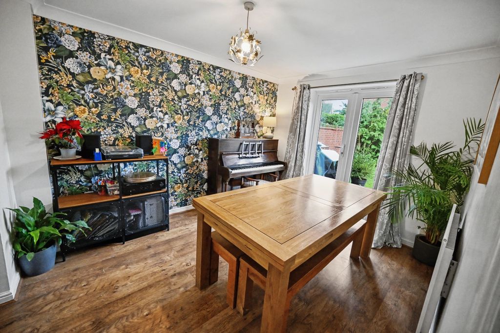 Additional image 9 of 5 bed detached house for saleCranesbill Drive, Bure Park, Bicester OX26
