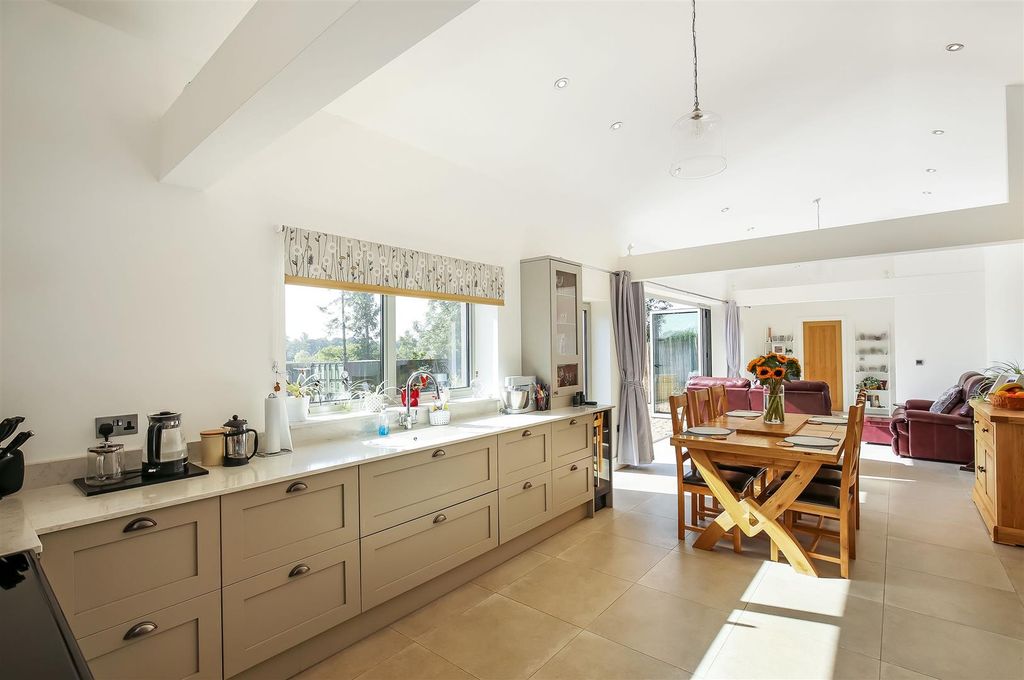 Additional image 9 of 3 bed detached house for saleOld Alresford, Alresford SO24
