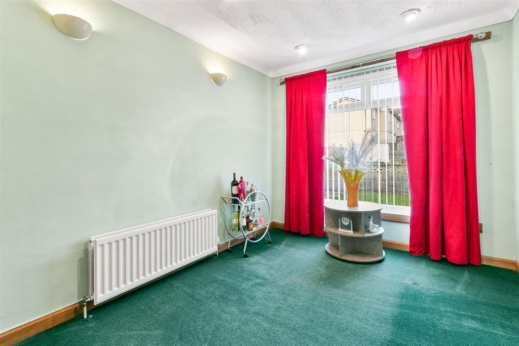 Additional image 10 of 4 bed semi-detached house for saleLomond Drive, Dumbarton G82