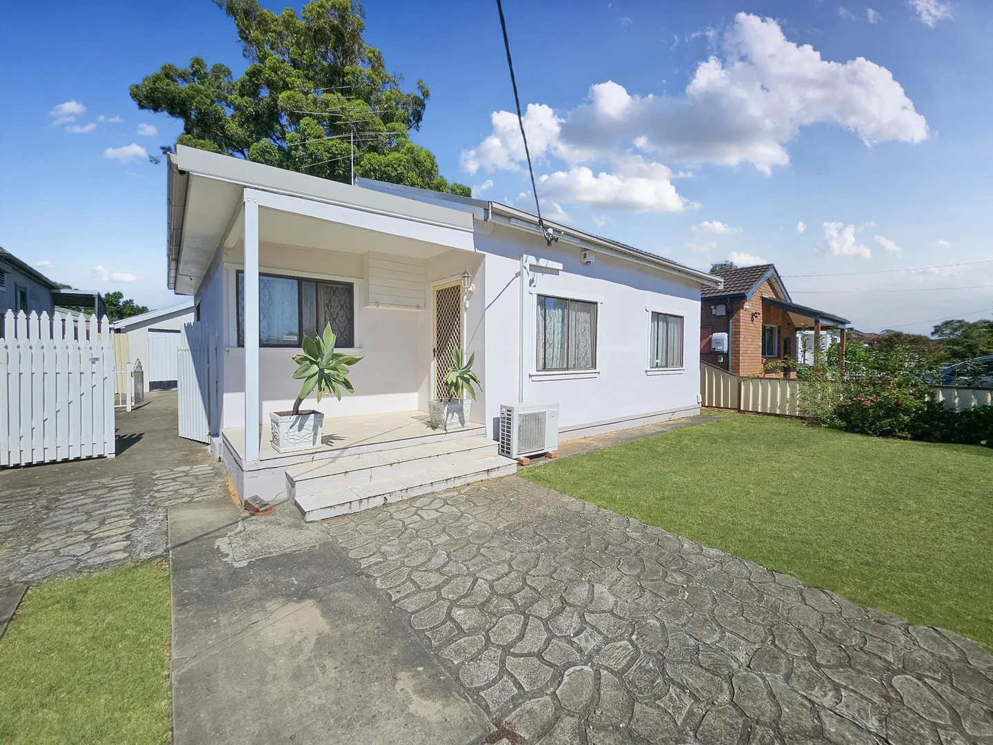 17 Amesbury Avenue, Sefton NSW 2162