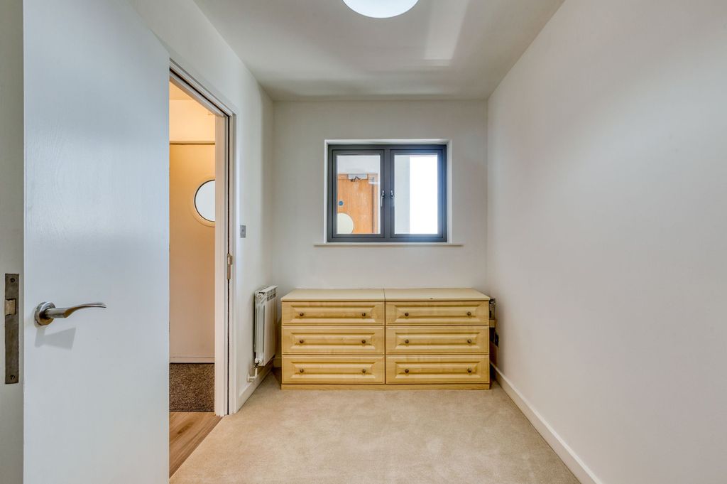 Additional image 13 of 2 bed flat for sale30 Harbour Reach, St Helier JE2