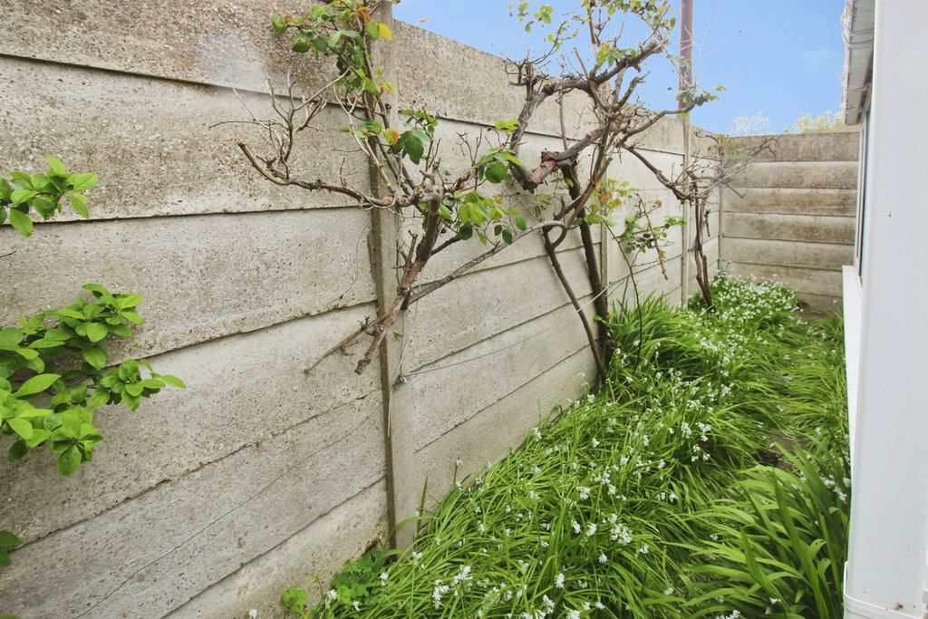 Additional image 34 of 3 bed semi-detached bungalow for saleAlbany Road, Belvedere DA17