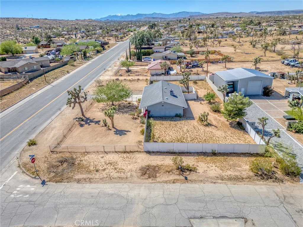 Additional image 43 of 58780 Buena Vista Dr, Yucca Valley, CA 92284