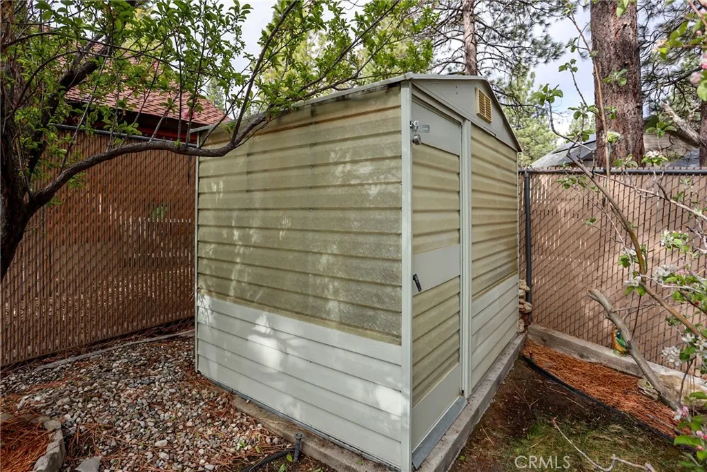 Additional image 45 of 427 Dorset Dr, Big Bear City, CA 92314