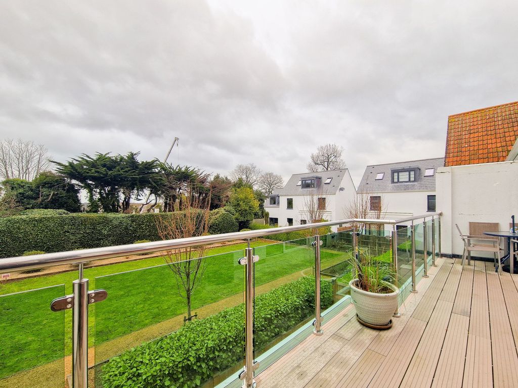 Additional image 26 of 3 bed flat for sale4 Cartref Apartments, St Saviour JE2