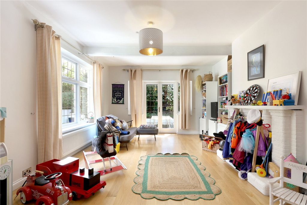 Additional image 8 of 5 bed detached house for saleWestfield Road, Beaconsfield, Buckinghamshire HP9