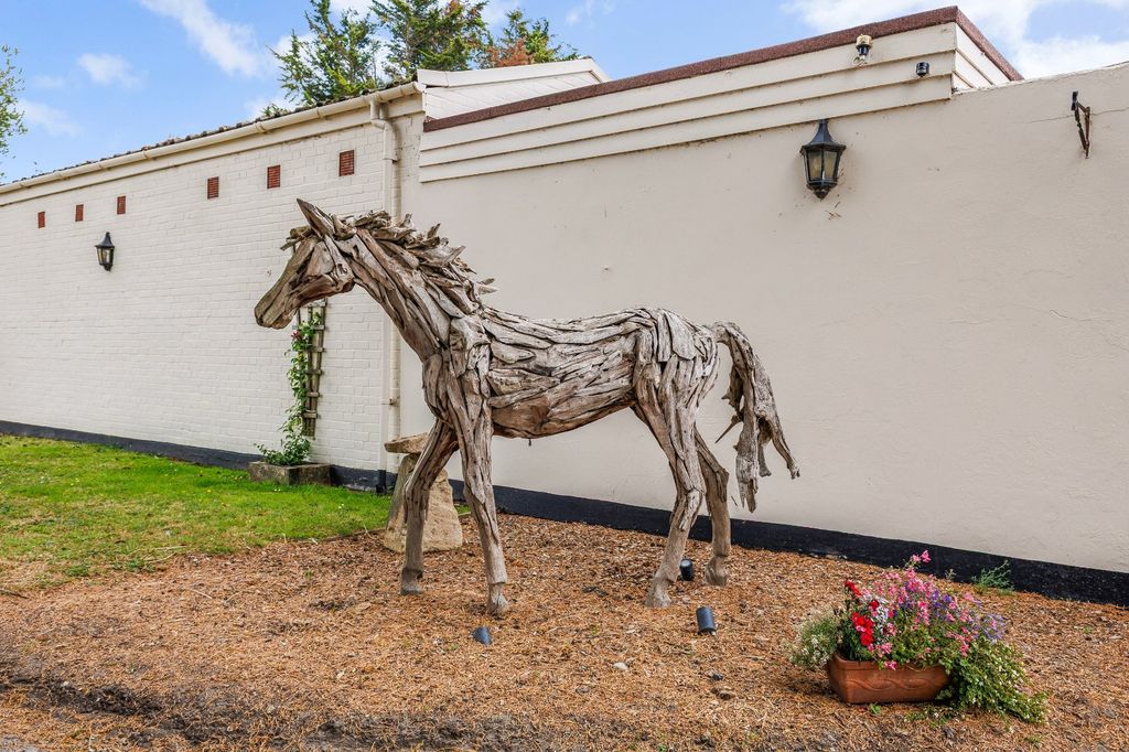Additional image 23 of 5 bed equestrian for saleShinfield, Reading, Berkshire RG2