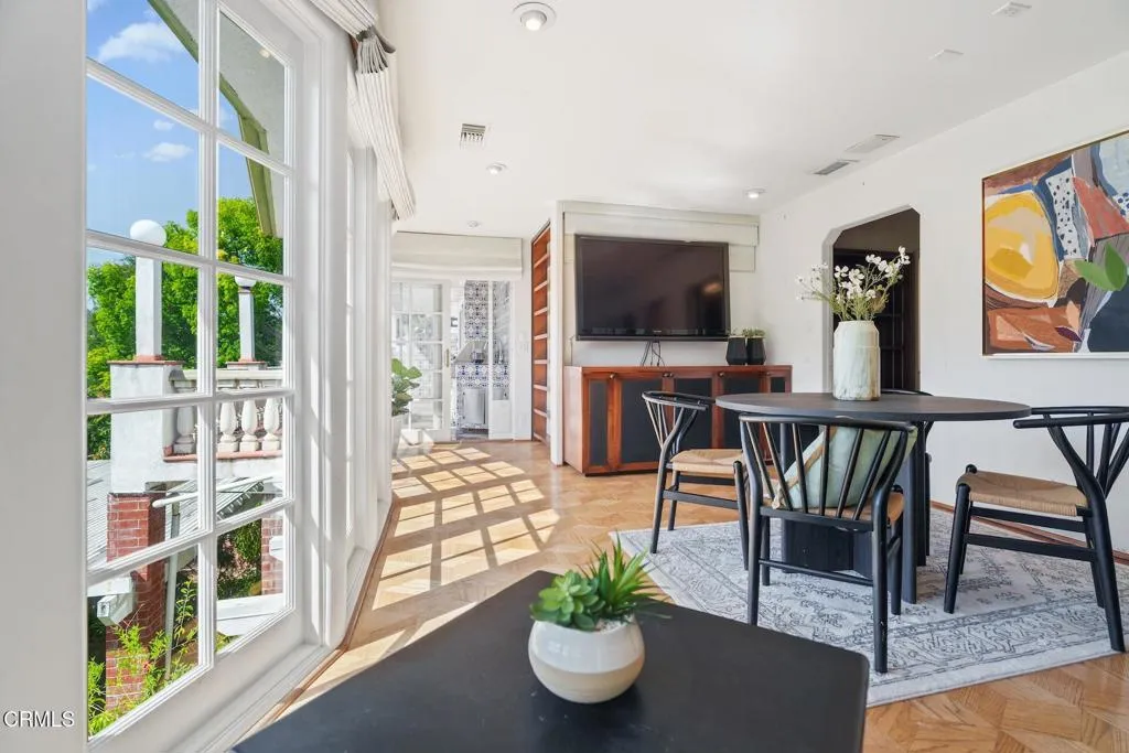 Additional image 23 of 2341 Meadow Valley Terrace, Los Angeles, CA 90039