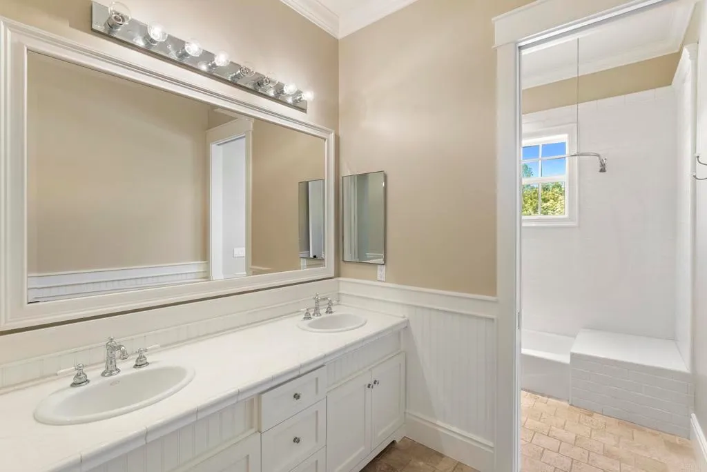 Additional image 100 of 16631 Valle Verde Rd, Poway, CA 92064