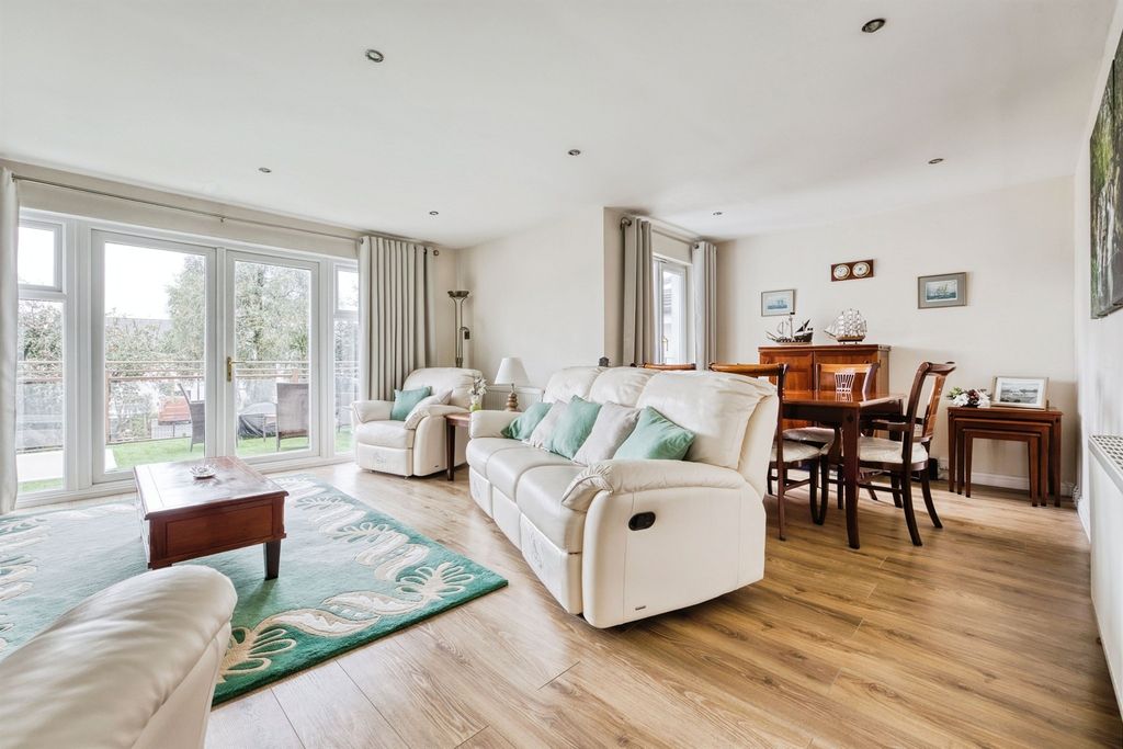 Additional image 12 of 4 bed detached house for saleMuirpark Way, Drymen, Glasgow G63