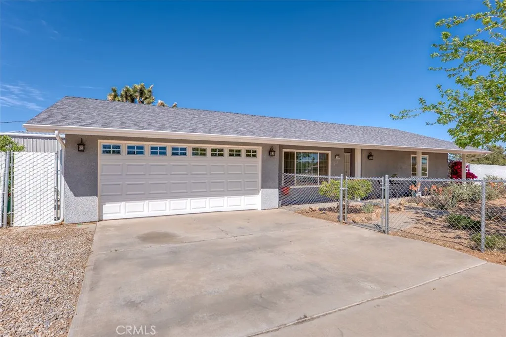 Additional image 3 of 58780 Buena Vista Dr, Yucca Valley, CA 92284