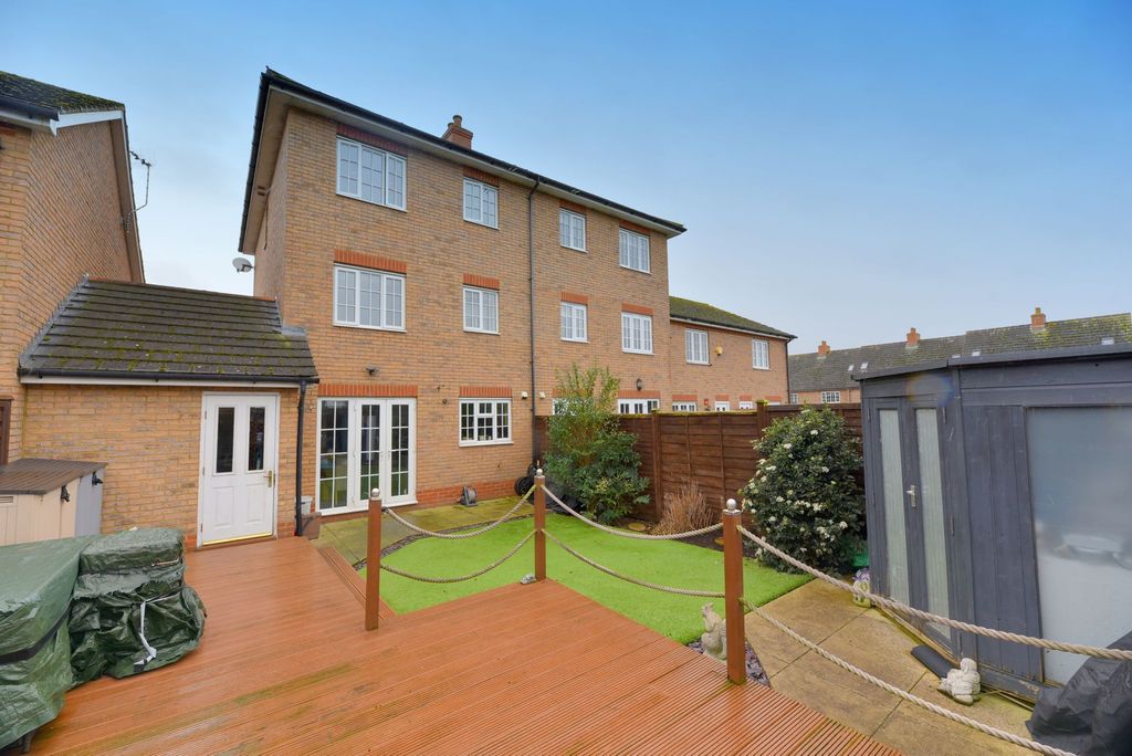 Additional image 2 of 4 bed semi-detached house for saleIvel Bury, Biggleswade SG18