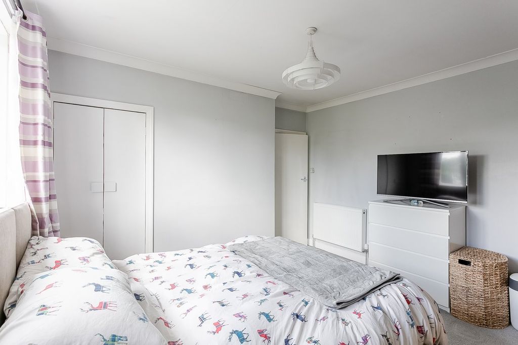 Additional image 13 of 3 bed semi-detached house for saleMoredun Park Gardens, Edinburgh EH17