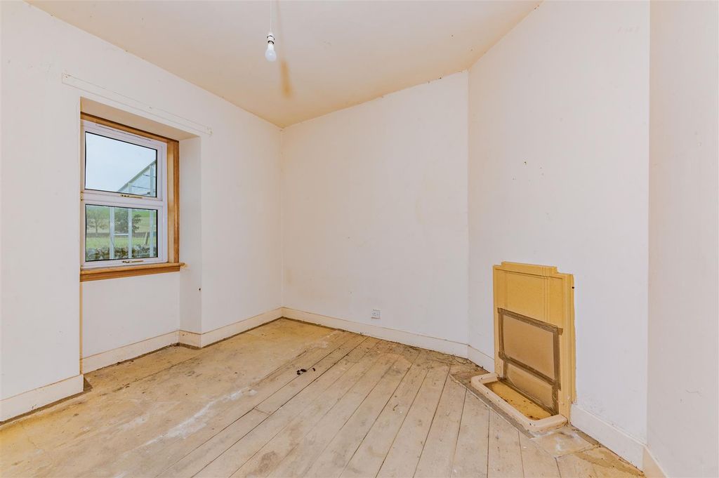 Additional image 8 of 3 bed detached bungalow for saleGlenogil, Forfar DD8