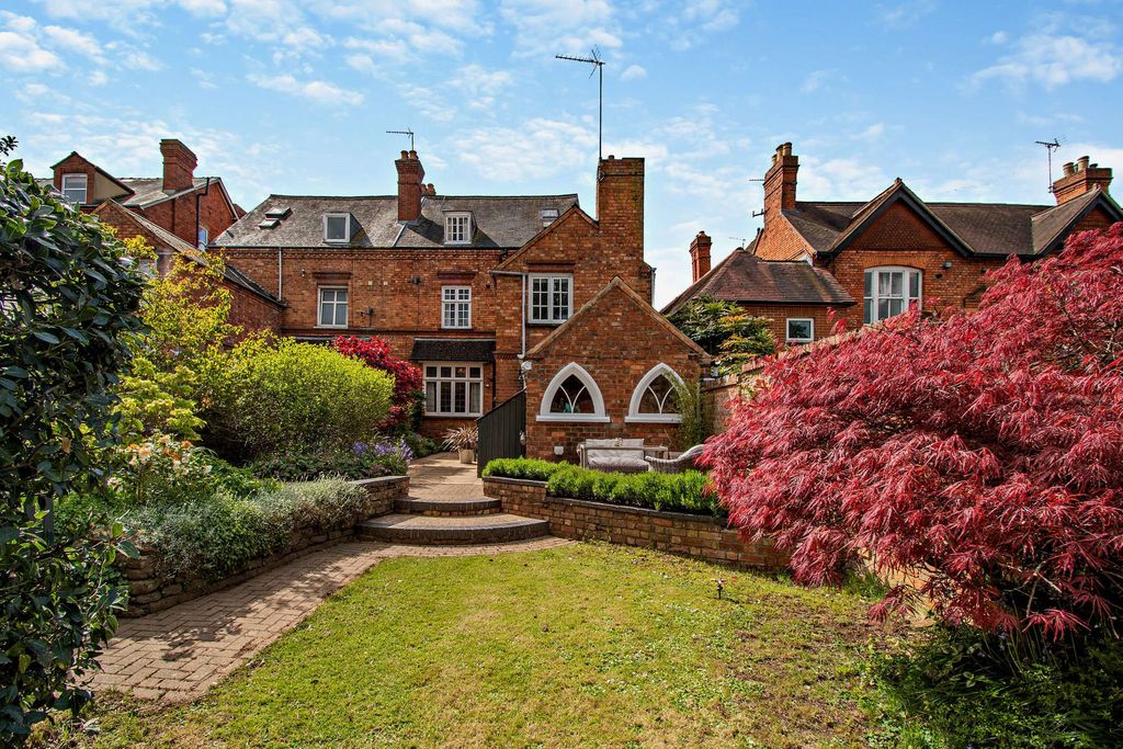 Additional image 32 of 5 bed property for saleOxford Road, Banbury OX16