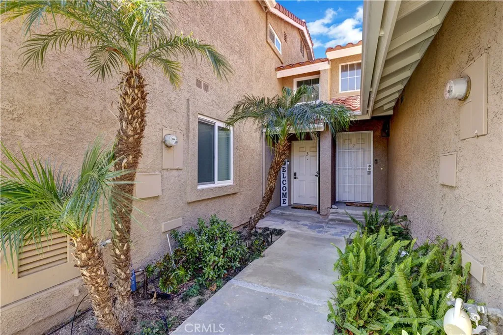 Additional image 5 of 28102 Bobwhite Cir Unit 3, Saugus, CA 91350