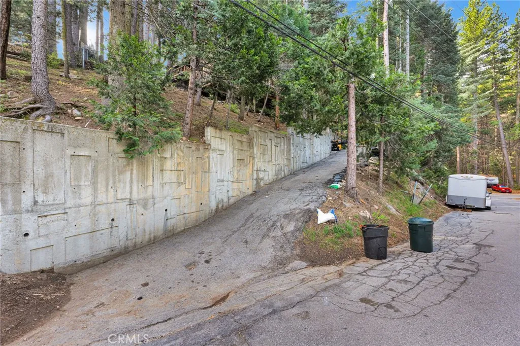 Additional image 30 of 26697 Lake Forest Dr, Twin Peaks, CA 92391