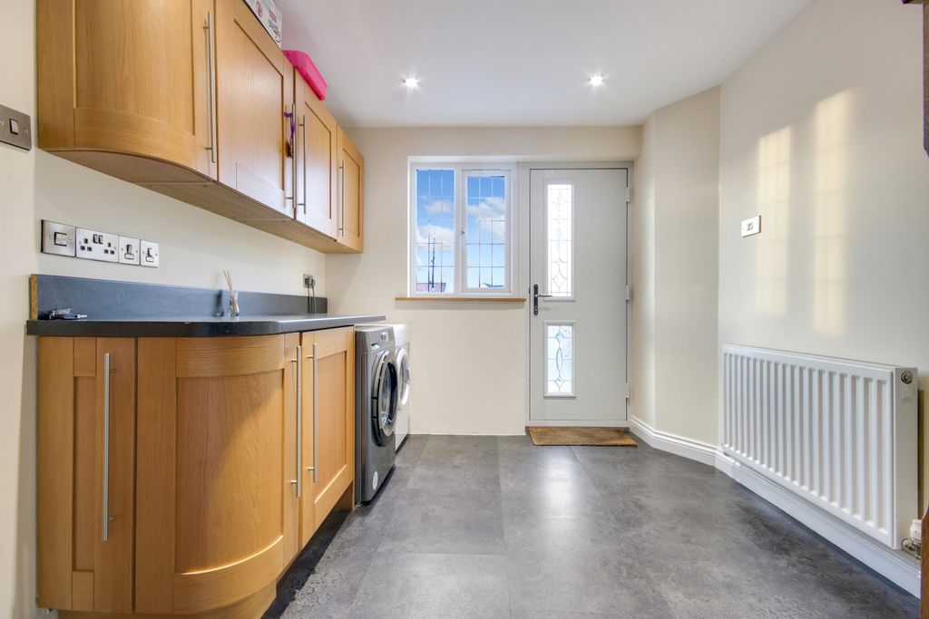 Additional image 8 of 5 bed semi-detached house for saleOld Torrington Road, Barnstaple, Devon EX31