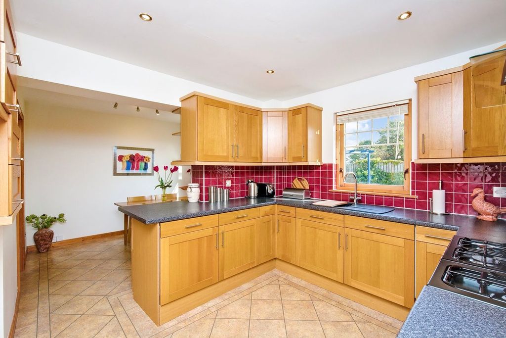 Additional image 4 of 3 bed detached house for saleTaeping Close, Cellardyke, Anstruther KY10